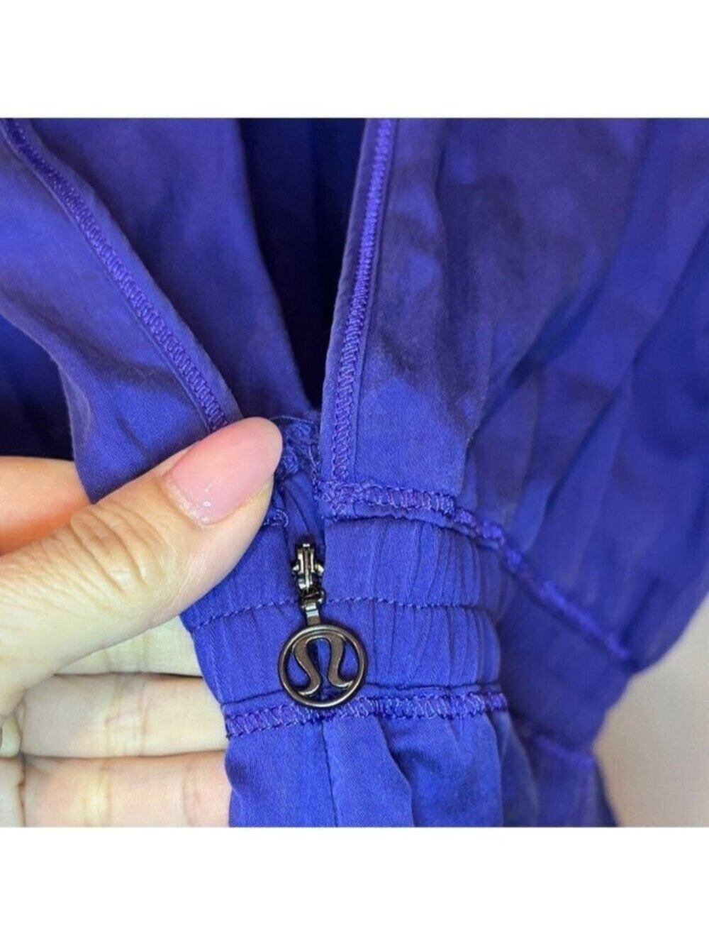 Lululemon Royal Blue TENCEL Halter Tie Back Romper Open Back Size 6 0569 - Picture 6 of 9